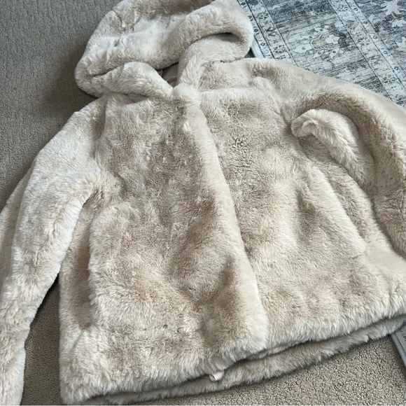 Sandro Paris Women’s Mirage Faux Fur Hooded Coat Sz 34 / XS Beige Jacket EUC - Picture 3 of 11